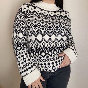 Vintage Old Navy Black and Cream Heavyweight Fairisle Sweater. Size L